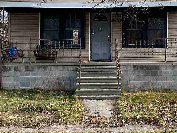 15852 Quincy