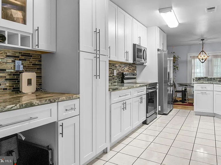 19017 Amarillo Dr #166 — Photo 7