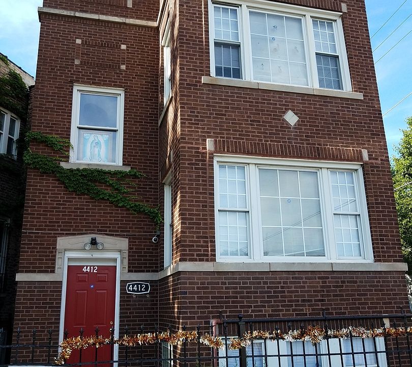 1st image of 4412 W Congress Pkwy