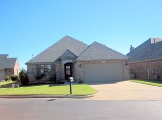 3903 W Austin St, Broken Arrow, OK 74011