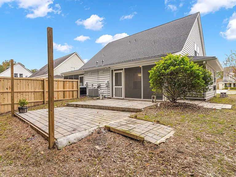 4887 Habersham Ln — Photo 25