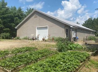 19567 L Dr N, Marshall, MI 49068