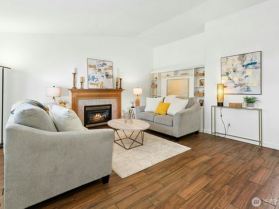 4th image of 311 Orting Avenue NW