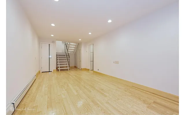 Sold by Douglas Elliman | media 22