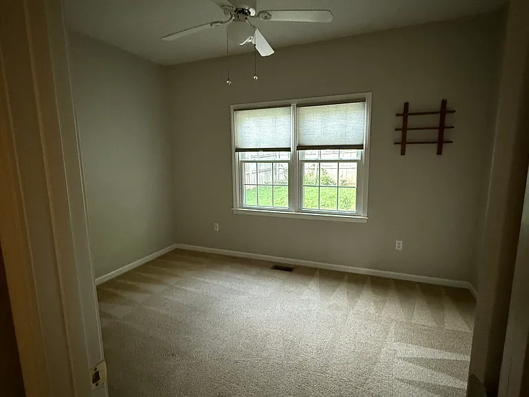 307 Lake Lennox Dr — Photo 7