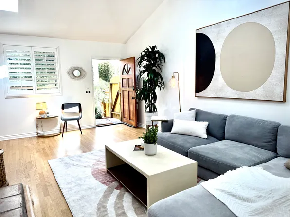 732 Navy St, Santa Monica, CA 90405