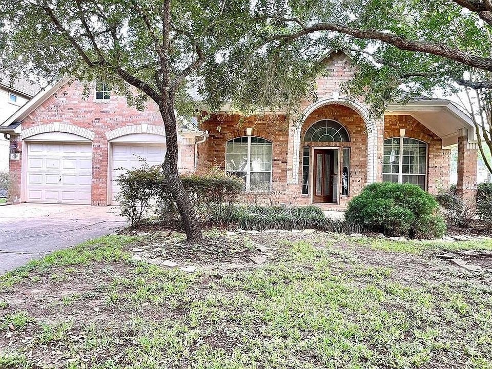 1st image of 414 Silver Creek Cir