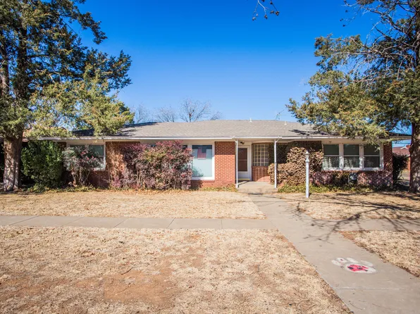 1100 W Lubbock St, Slaton, TX 79364