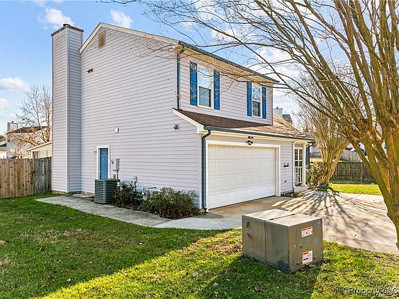 4th image of 927 Woodcreek Dr