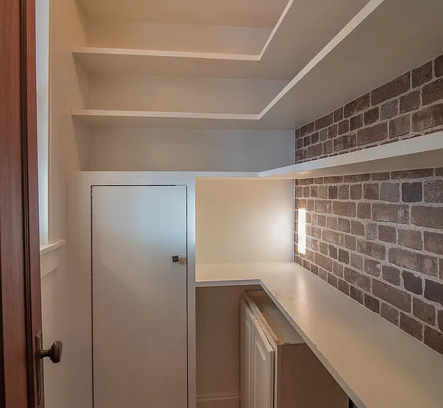 4246 N Menard Ave — Photo 8