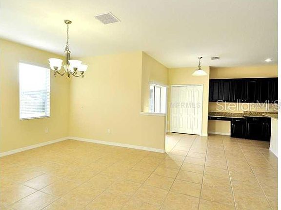 4th image of 9616 Royal Fern Ct