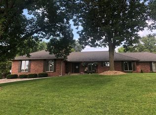 2101 Meadowlane Dr, Chillicothe, MO 64601