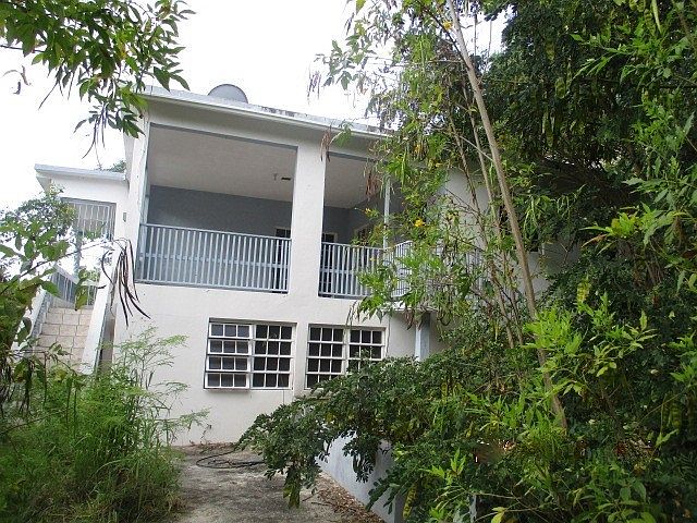2nd image of L 39 4 Saint Nueva Vida E