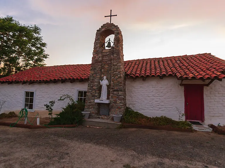 Mission San Antonio de Pala, 18 minutes away