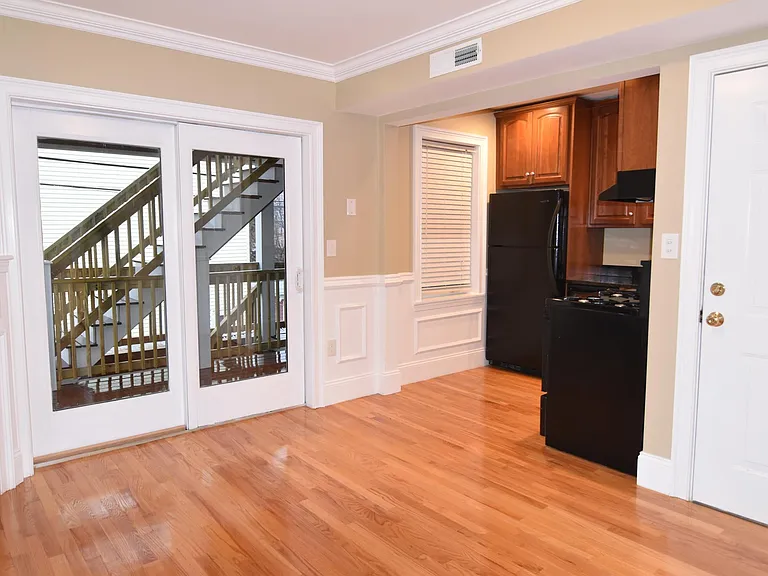 120 D St #2 — Photo 2