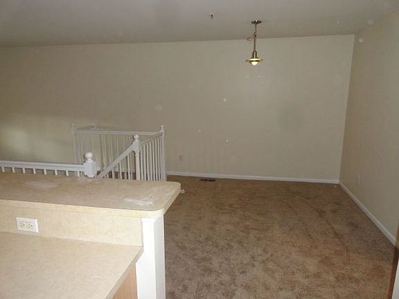 5th image of 3985 Forester Blvd