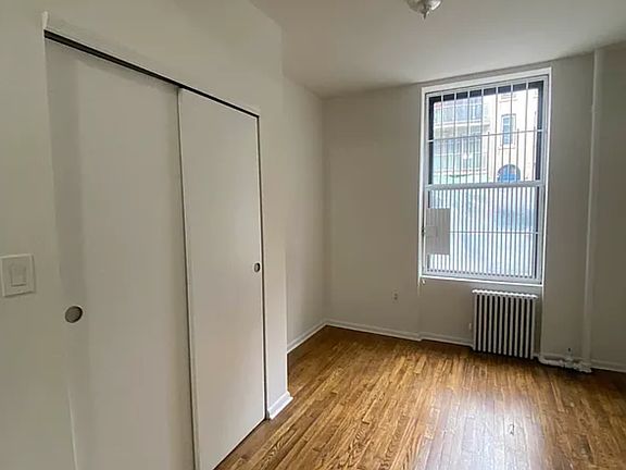 4th image of 348 E 62nd St #2A