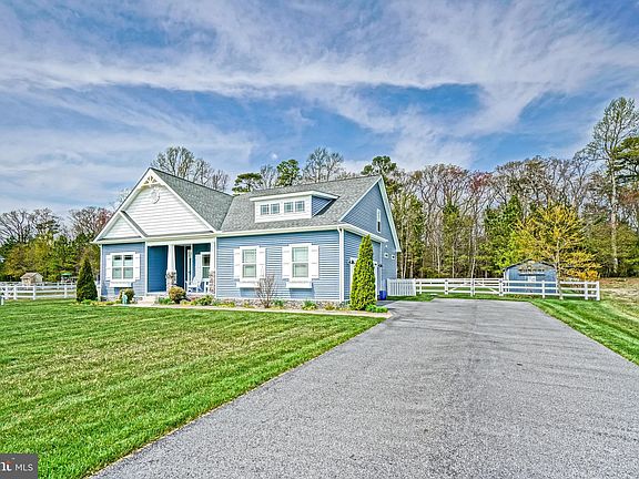 4th image of 15215 Autumn Oaks Dr