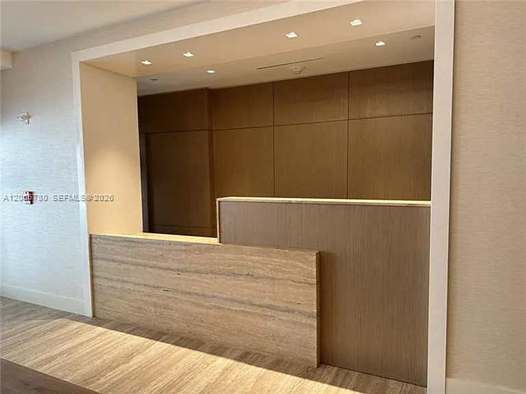 2301 Collins Avenue Cu #636 — Photo 19