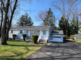 1 Parker Ave, Cedar Knolls, NJ 07927