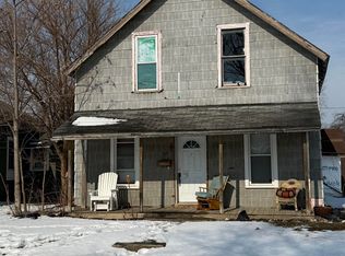 709 E 22nd St, Marion, IN 46953