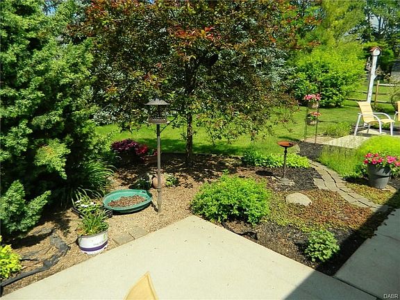 3rd image of 71 Rolling Hills Dr