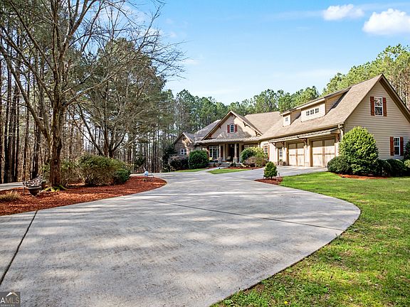 2nd image of 771 Goza Rd