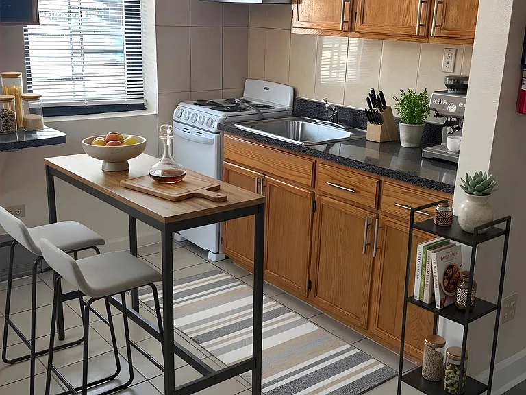 195-24 Jamaica Ave #103 — Photo 3