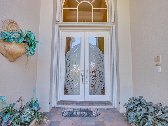 4th image of 10450 Laurel Estates Ln