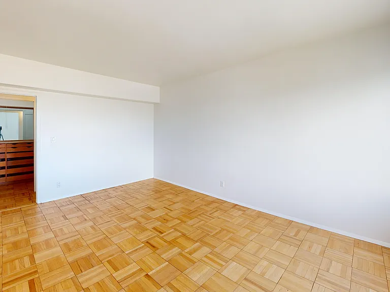 Parkmerced Apartments — Photo 39