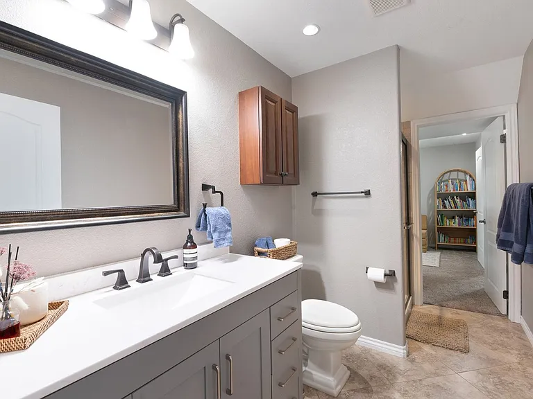 1411 Fieldwood Ct — Photo 48