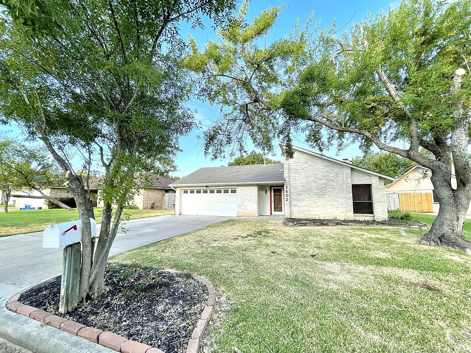 1st image of 2802 Celinda Cir