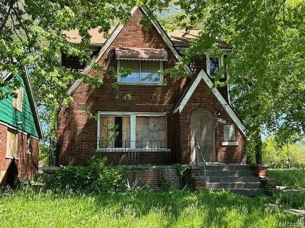 9132 Woodhall St, Detroit, MI 48224