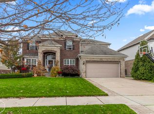 15646 Saint James St, Macomb, MI 48044