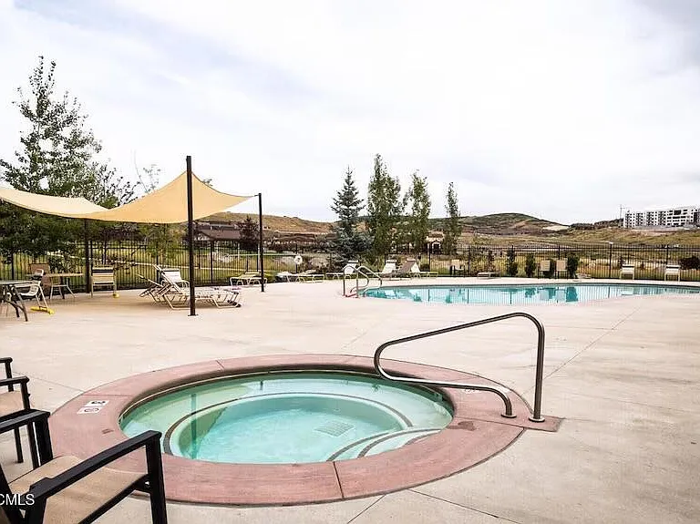 13595 N Hillclimb Ln — Photo 22