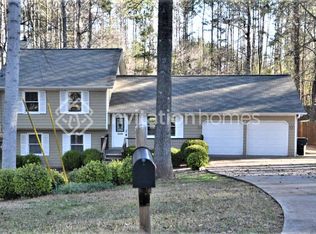 695 Bankshire Dr, Suwanee, GA 30024