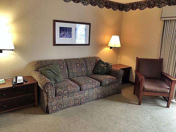 3rd image of 33 Allegheny Springs Ln #235