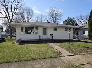 614 E Timber St, Pontiac, IL 61764