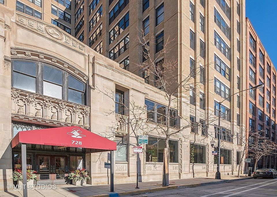 1st image of 728 W Jackson Blvd #D84
