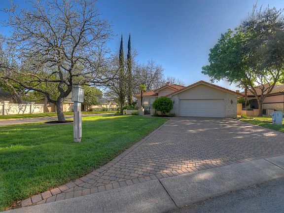 2nd image of 100 Kimble Ct
