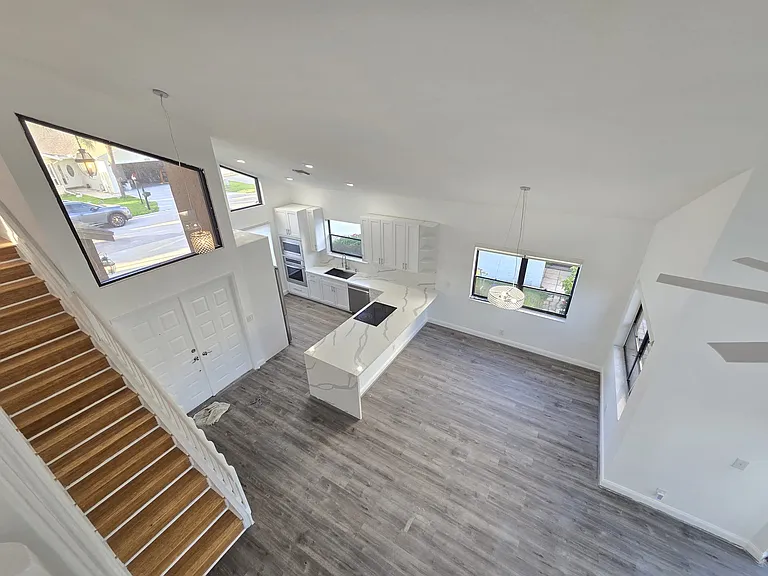 8598 Kimble Way — Photo 6