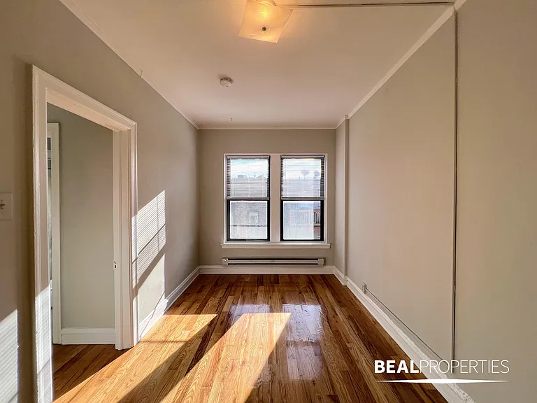 4614 North Paulina — Photo 17