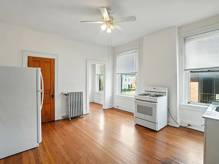 3414 Telford St — Photo 20