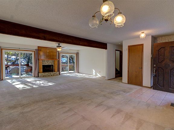 3rd image of 1370 Aspen Ln