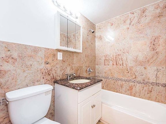 5th image of 20-58 Steinway St #3R