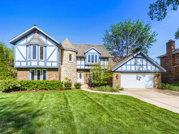 816 Paddock Ln, Libertyville, IL 60048