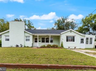 525 W Evesham Rd, Runnemede, NJ 08078