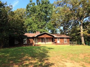 940 Meece Mill Rd, Pickens, SC 29671