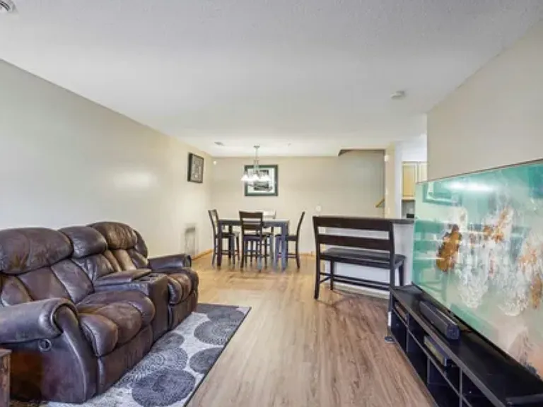 5538 100th Ln N — Photo 3