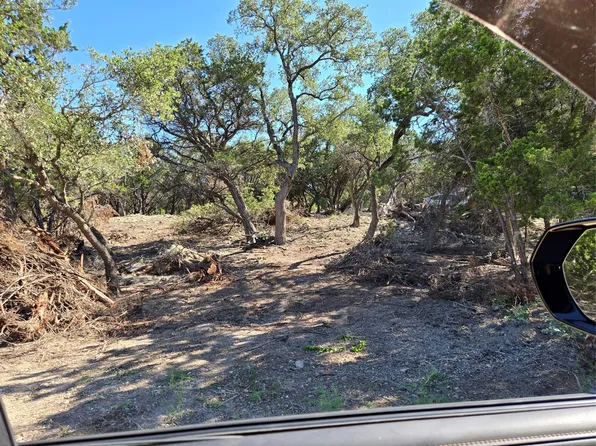 914 Brushy Creek Trl, Bandera, TX 78003